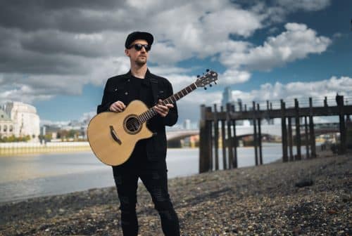 Joe Badger – UK session guitarist for hire in London and remote
